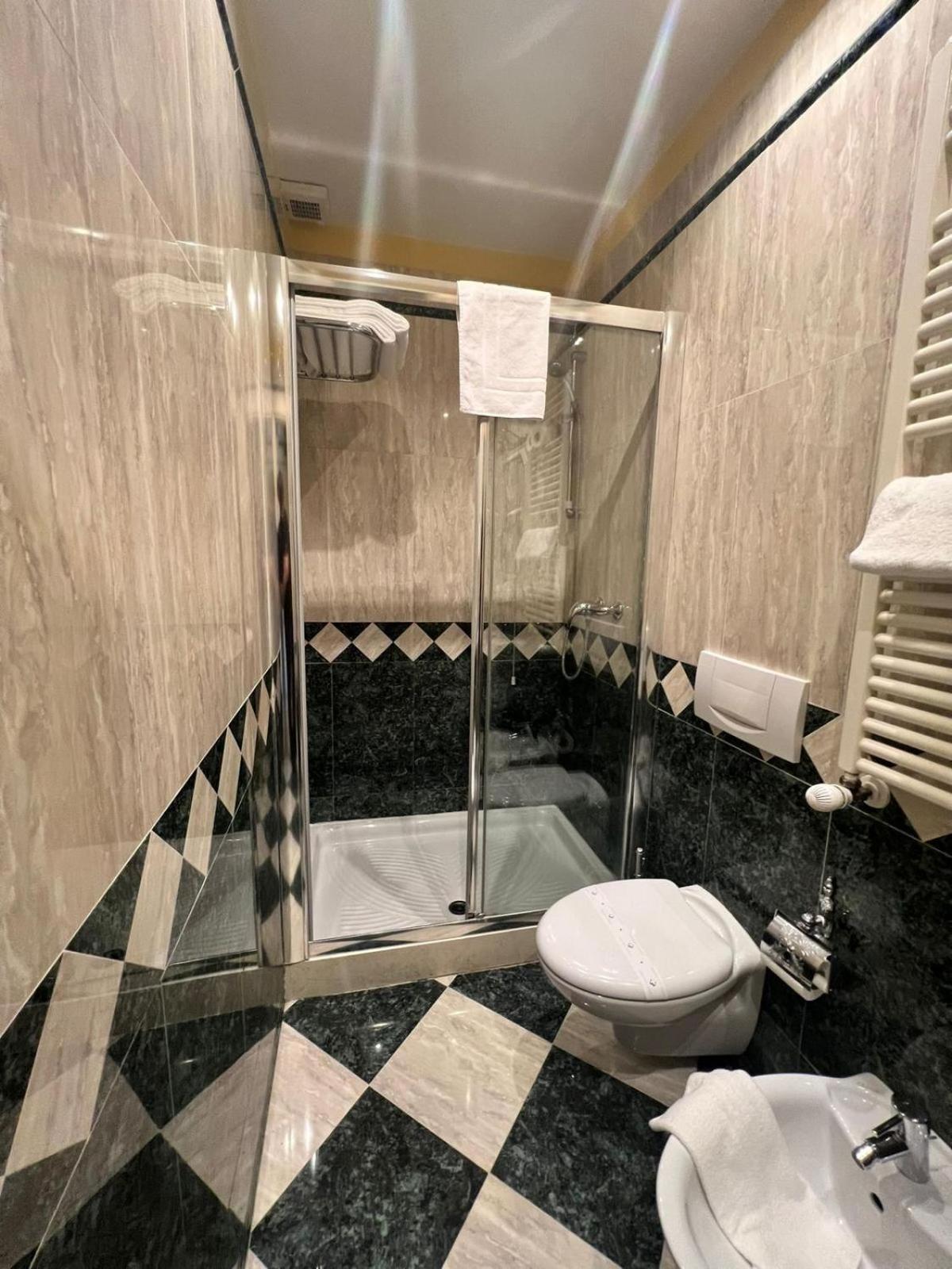 Hotel Ca' Dogaressa Venice Exterior photo
